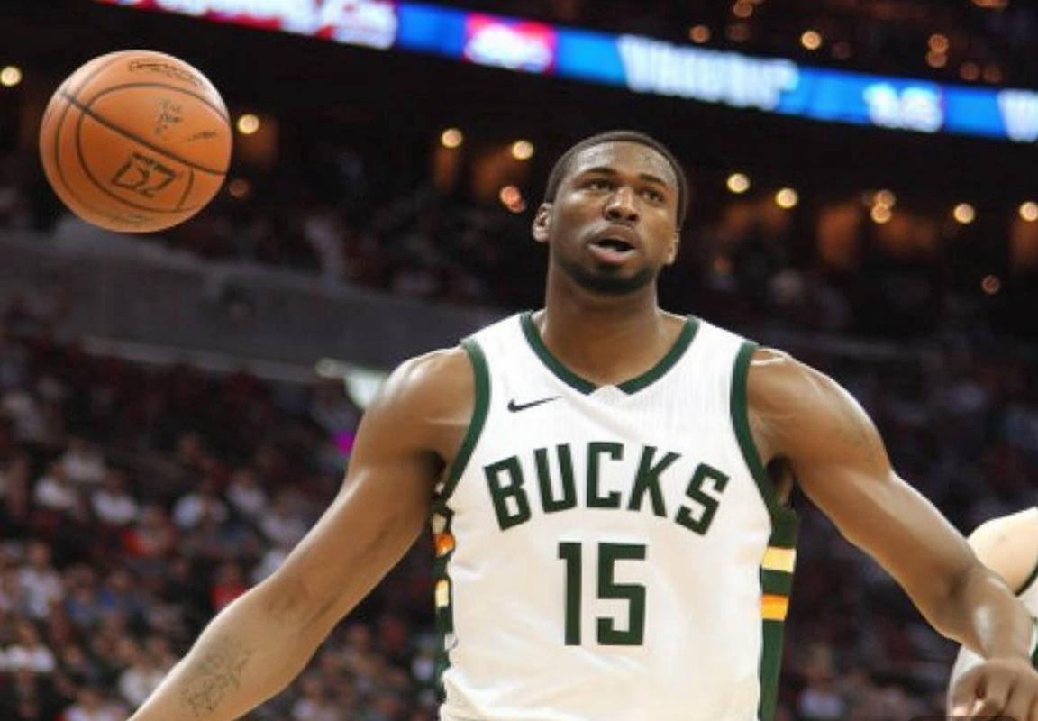 活塞管理层放弃续约专注年轻阵容重建，杰伦·杜伦崛起与薪资空间补强共筑防守体系